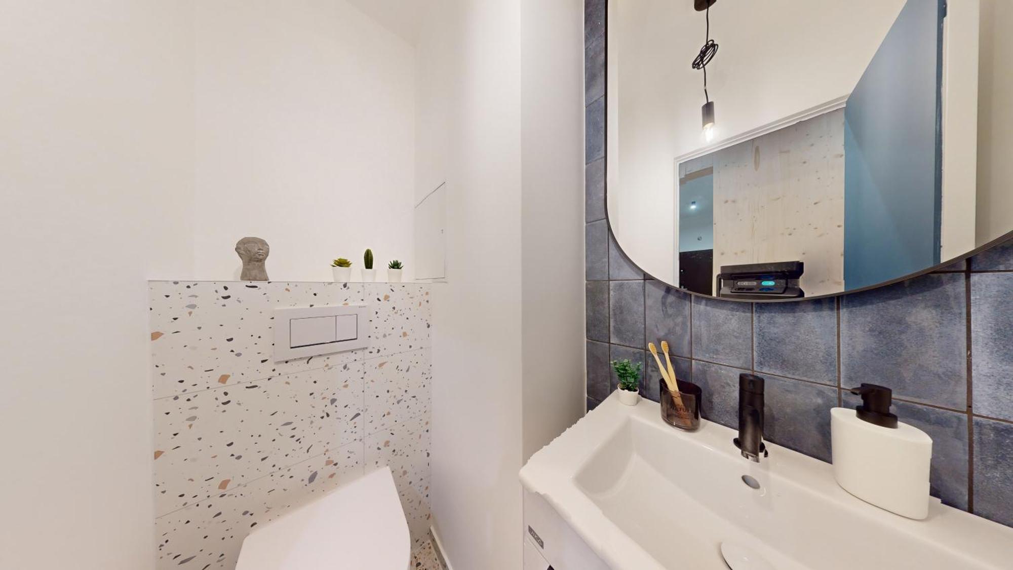 Modern 2 Bedroom Apt - Free Parking ブラチスラヴァ エクステリア 写真